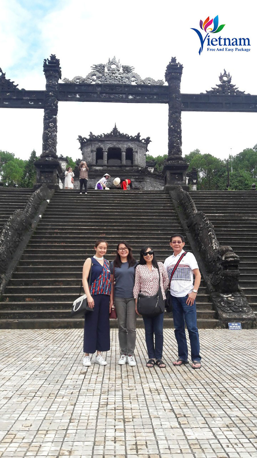 visit Imperial of Hue